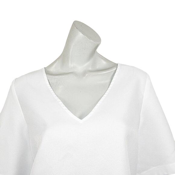 VETTA Women's Cropped V-Neck Blouse Short Sleeve White Size Medium - Picture 7 of 8